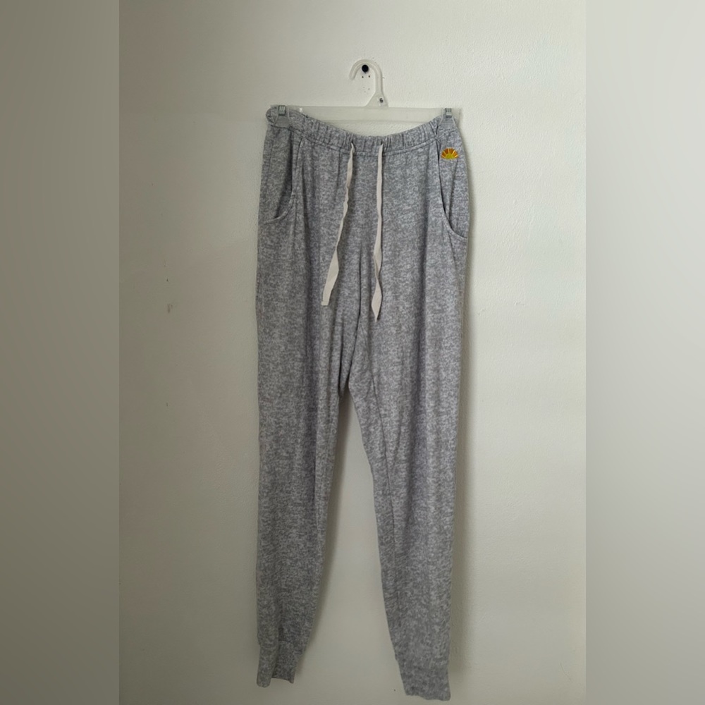 C&C California Gray Pants Size Small